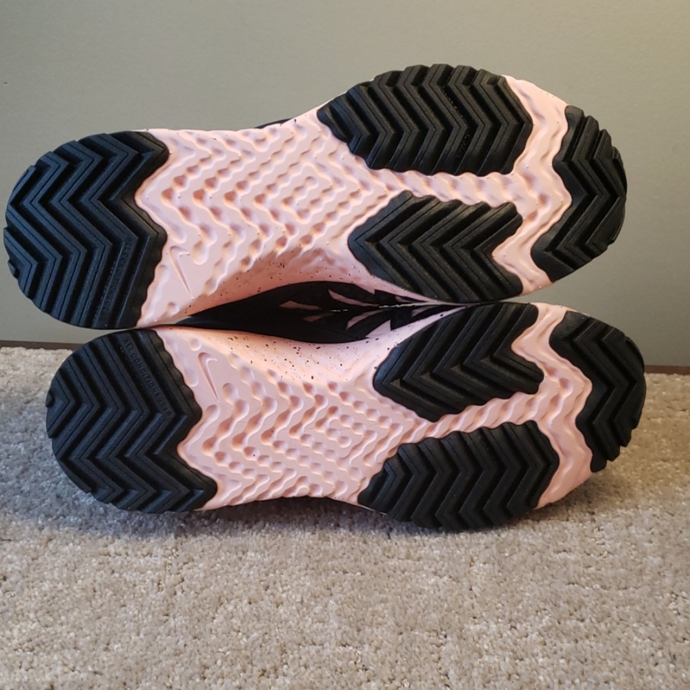 SOLD Nike All Condition Gear Pink Blk Ladies 7.5 - Picture 7 of 8